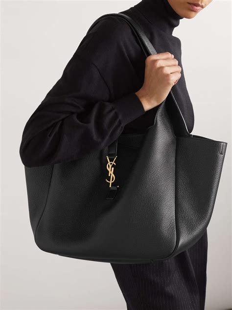 SAINT LAURENT Le 5 À 7 Bea Tote Bag .